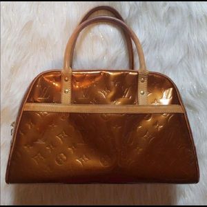 Authentic Louis Vuitton Vernis Tompkins